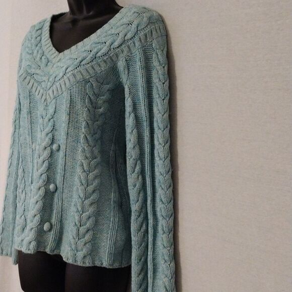 Blue Skies Sweater - Picture 4 of 9